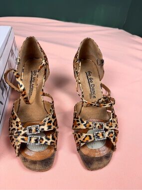Go Go Dance Leopard Ballroom Shoes US 7 2.5” Heel #945